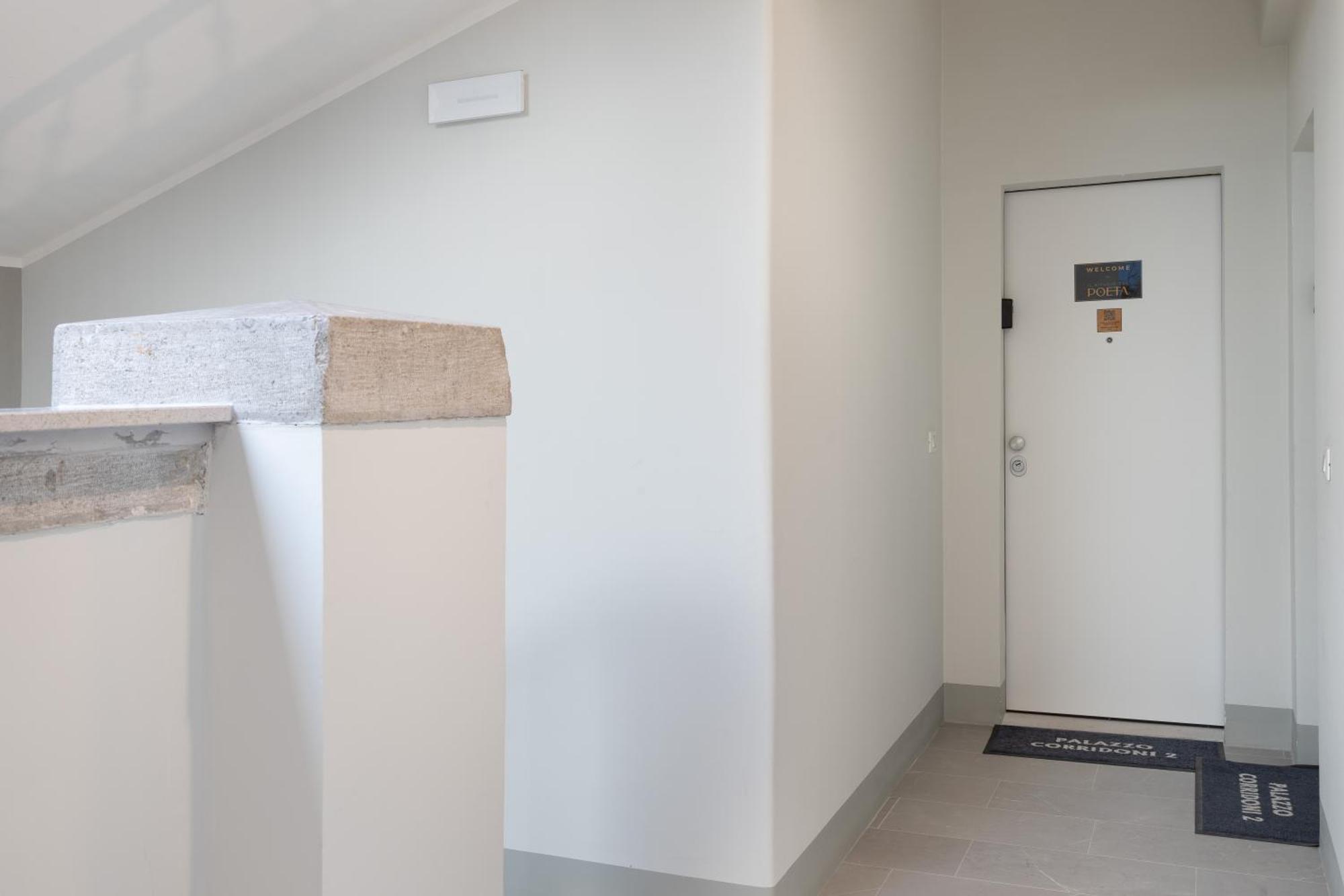 Blake, Attico Centrale Con Parcheggio A Trieste Exterior photo